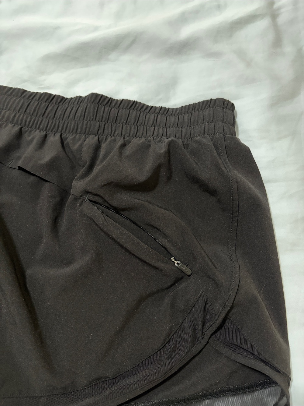 Athleta Mesh Racer Run 4” Short Medium Lot of 2 Black - Picture 5 of 5